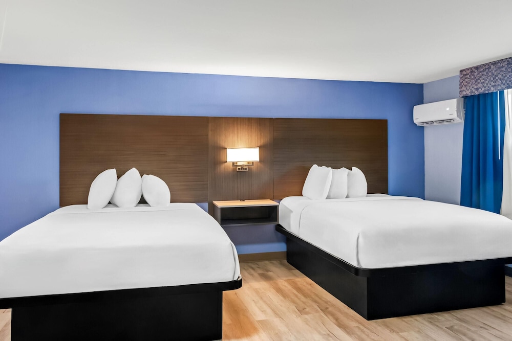 Travelodge by Wyndham Las Vegas NM 13/35