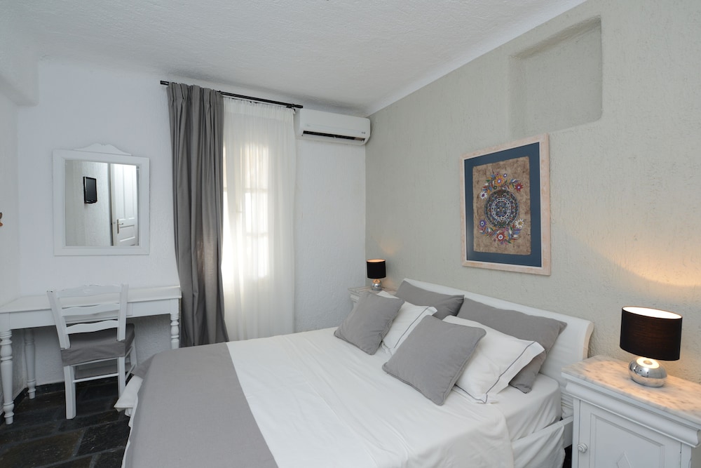 2 BEDROOMS, DELUXE, APARTMENT, SEA VIEW