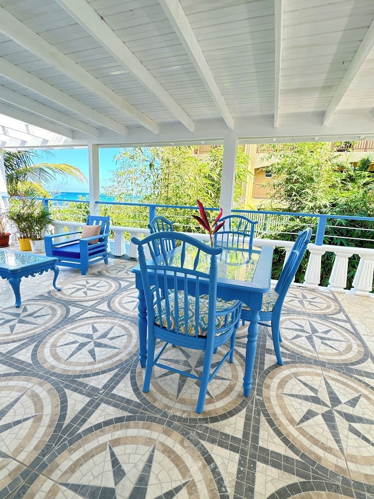 FRANKLYN D. RESORT AND SPA 43/50