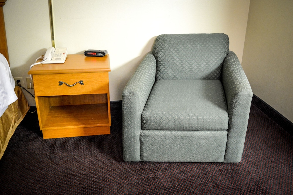 Travelodge By Wyndham St Louis 19/19