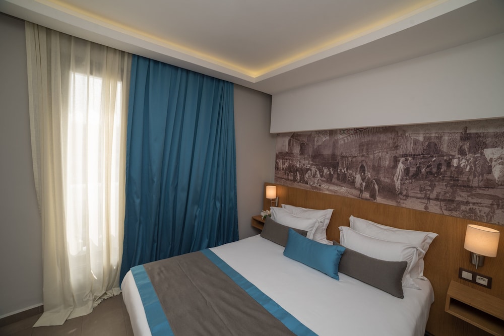 غرفة قياسية بسرير كوين، ONOMO Hotel Rabat Terminus 5/9