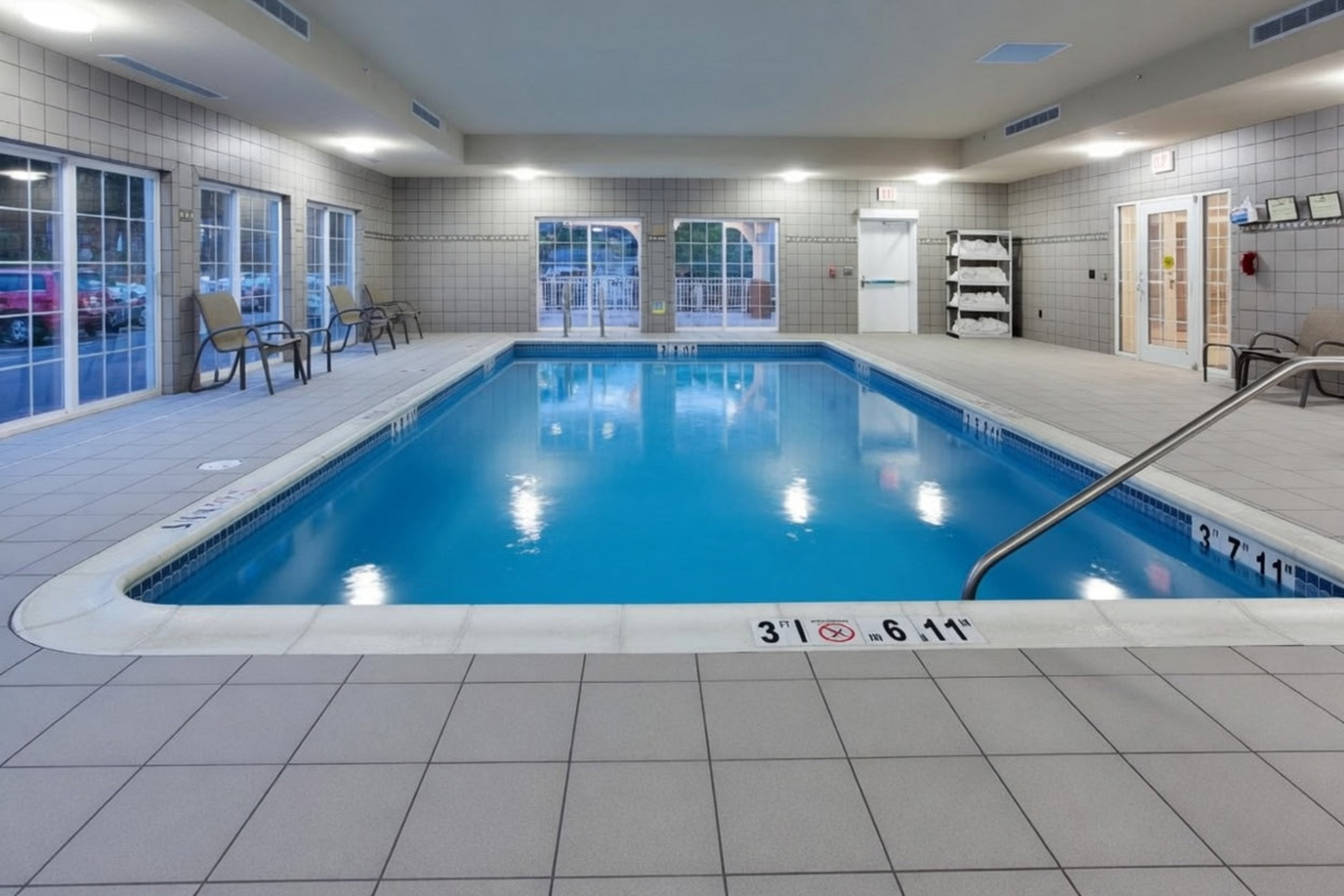 CANDLEWOOD SUITES HARRISBURG 42/76
