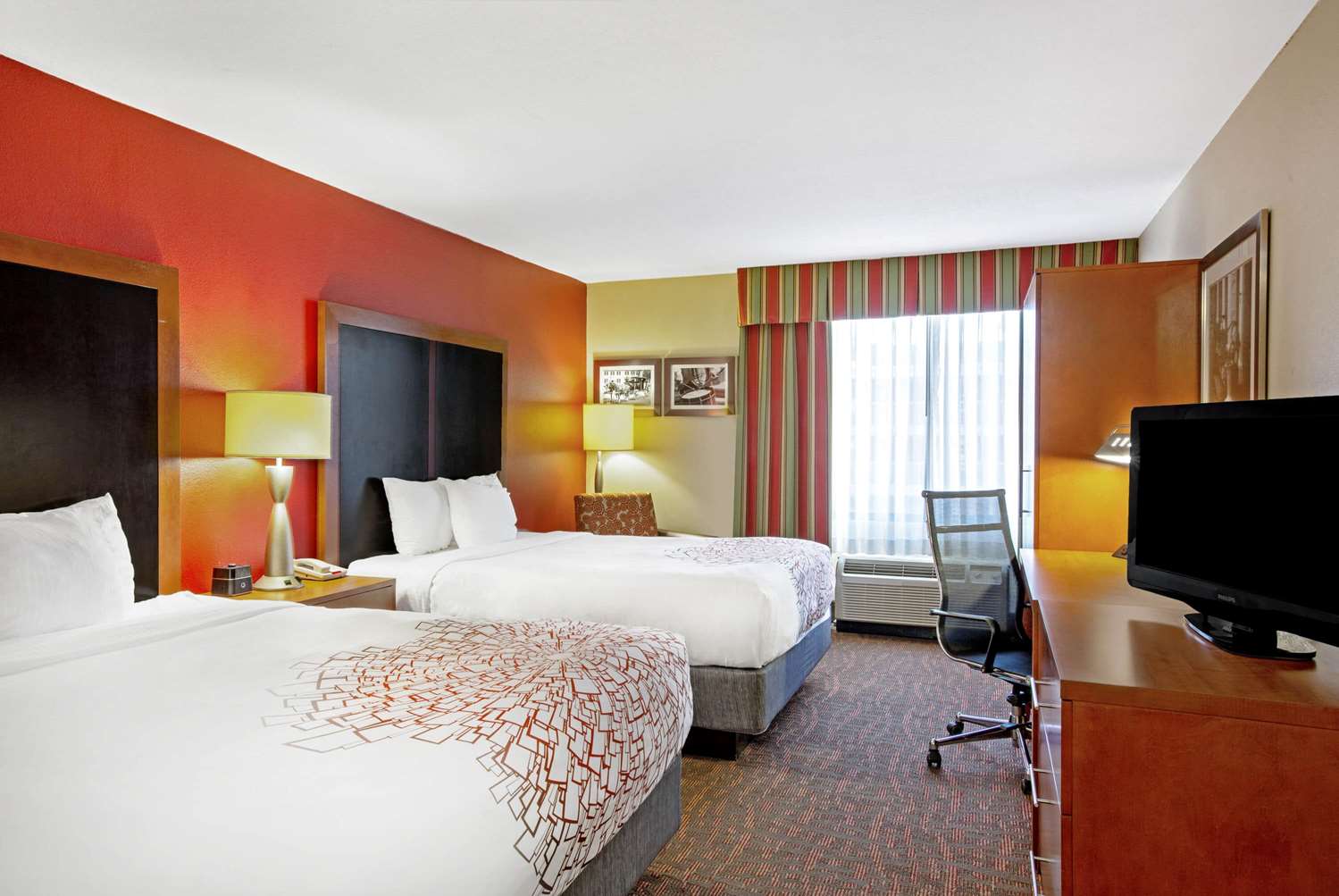 La Quinta Inn Williamsburg Historic Area 8/25