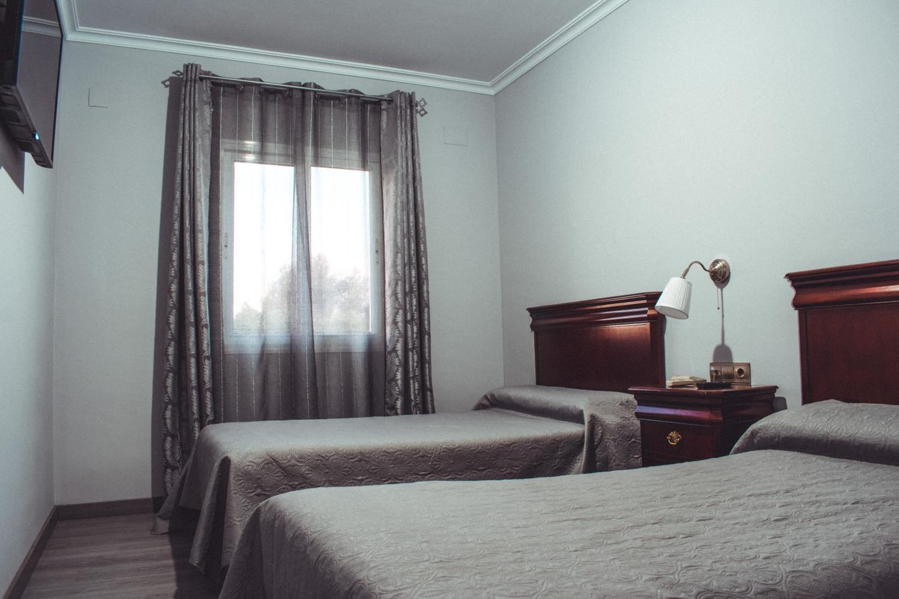 La Morona Hotel 6/40