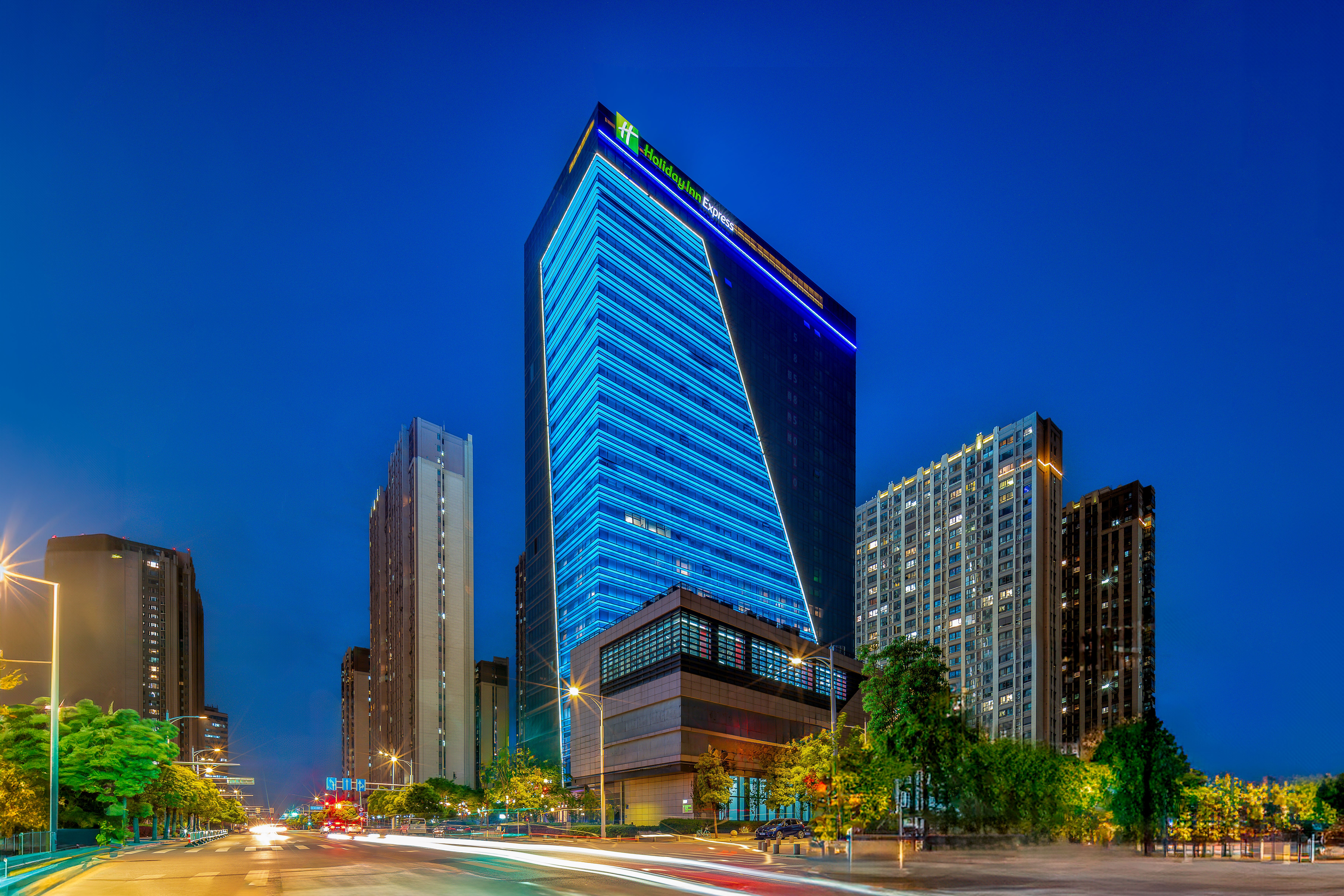 Holiday Inn Express NANJING RIVERSIDE 30/33