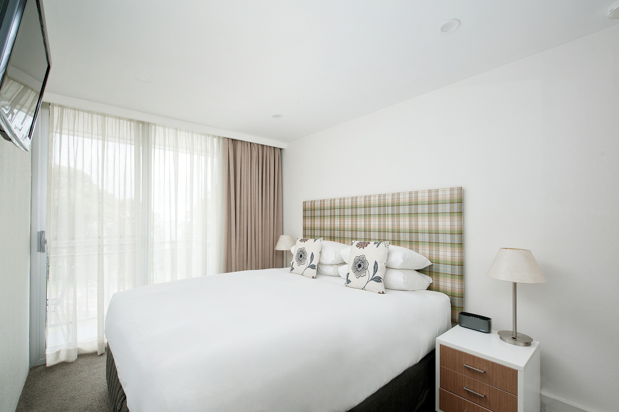 Deluxe, Apartment, King Bed, Bay View, Sofa