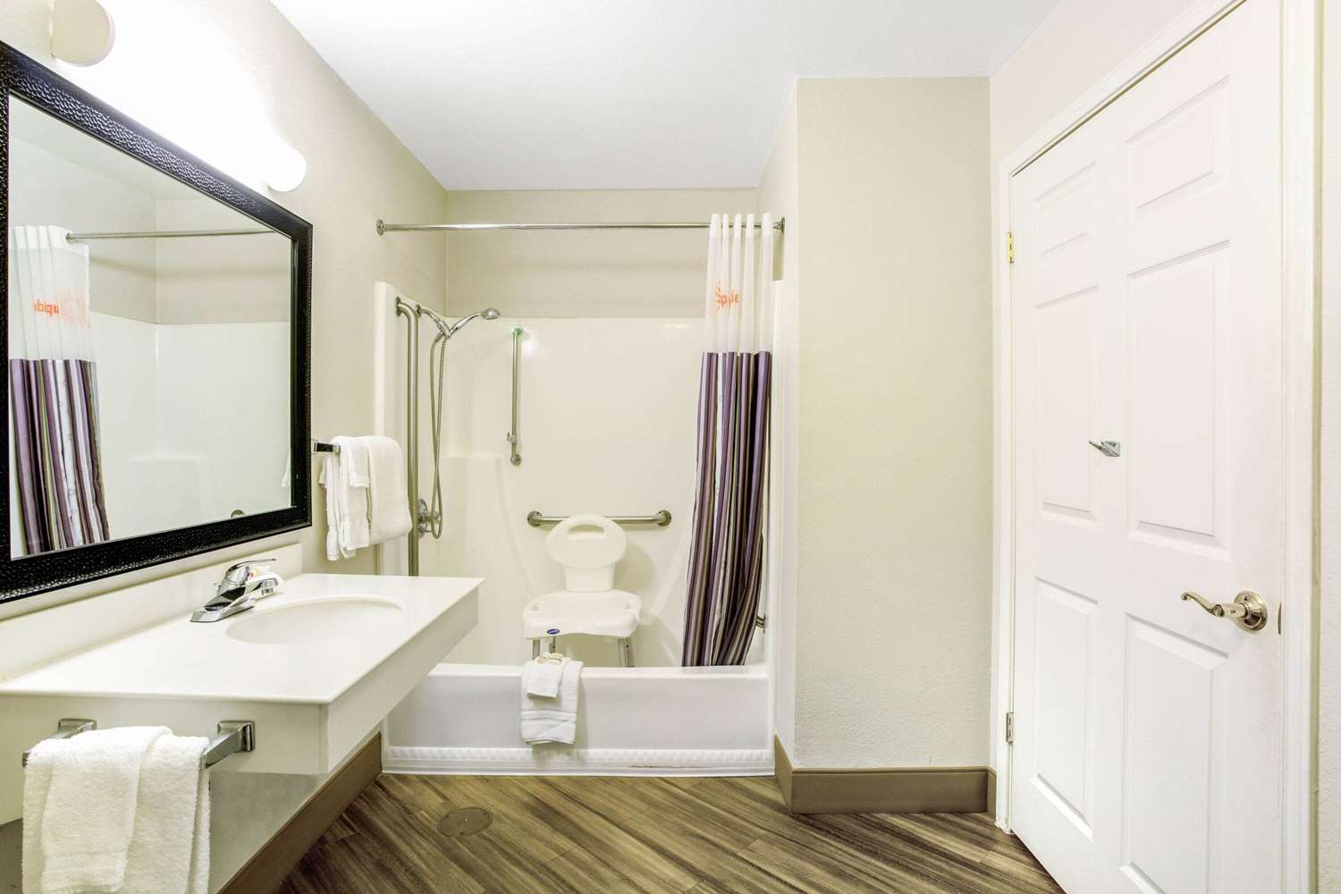 La Quinta Inn by Wyndham and Conference Center San Angelo 41/44