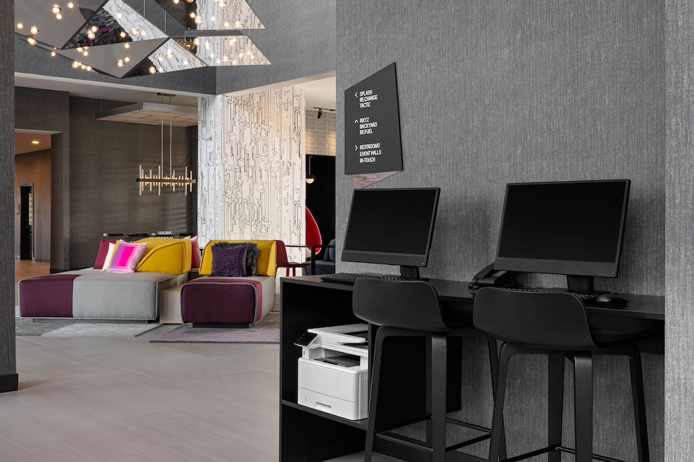 Aloft Katy Mills 37/39