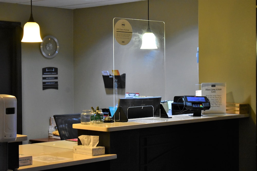Staybridge Suites Cranbury-South Brunswick 13/75