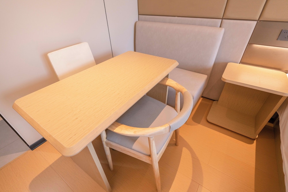 Shanghai Jia Rong Hotel Apartment 75/78