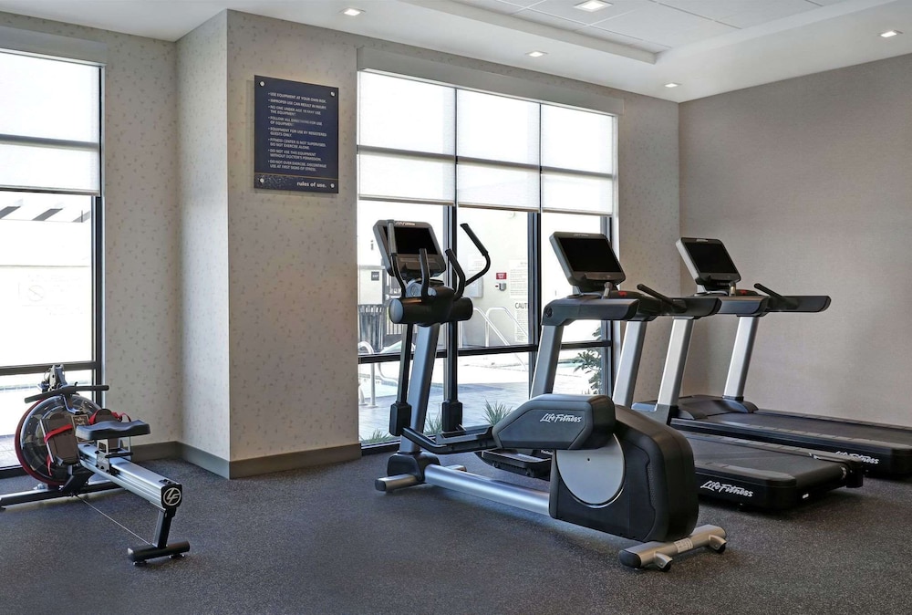 Hampton Inn Patterson Ca 24/45