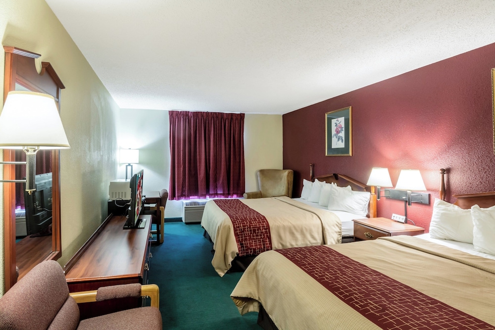 Red Roof Inn Morehead 18/56