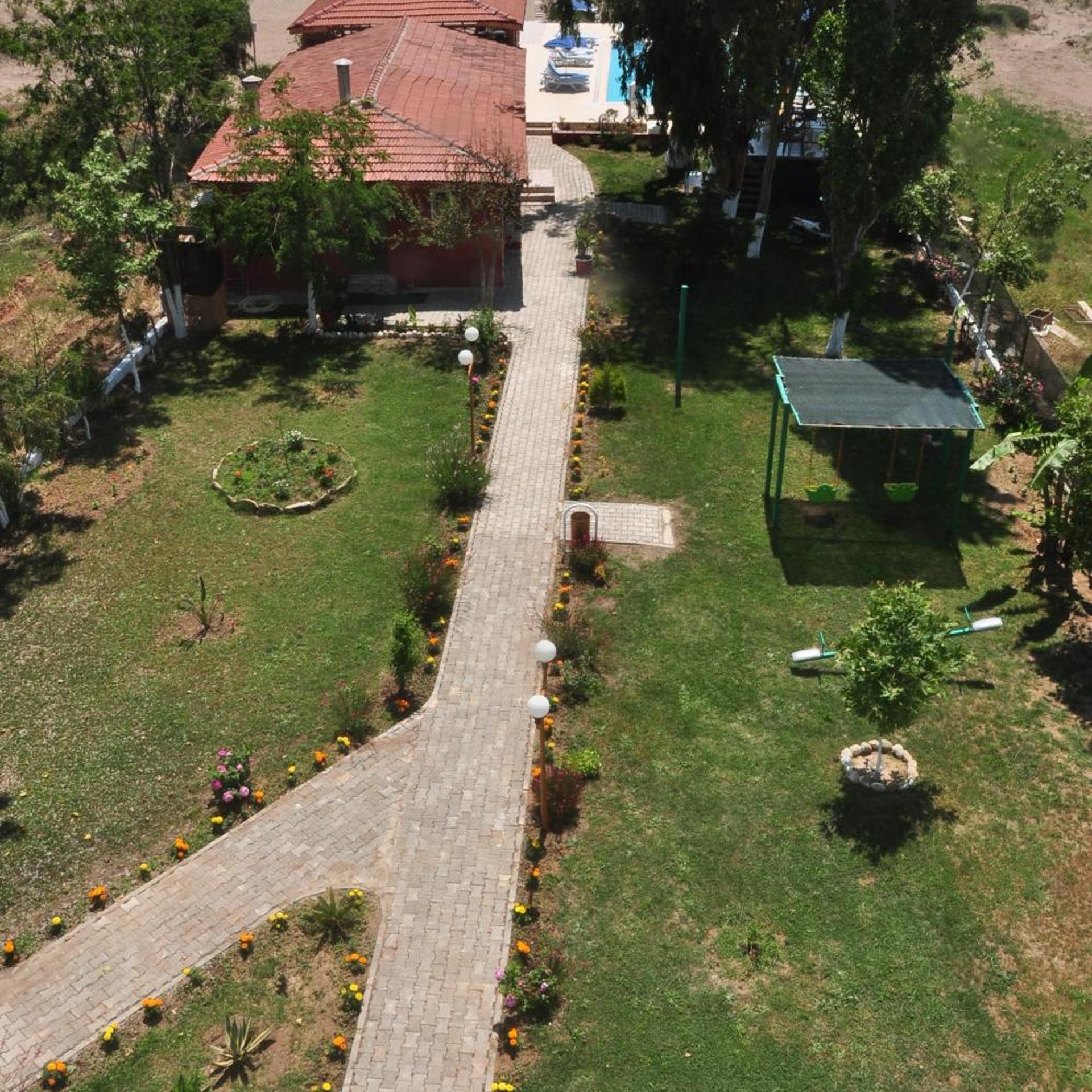 Onder Yildiz Hotel 48/55