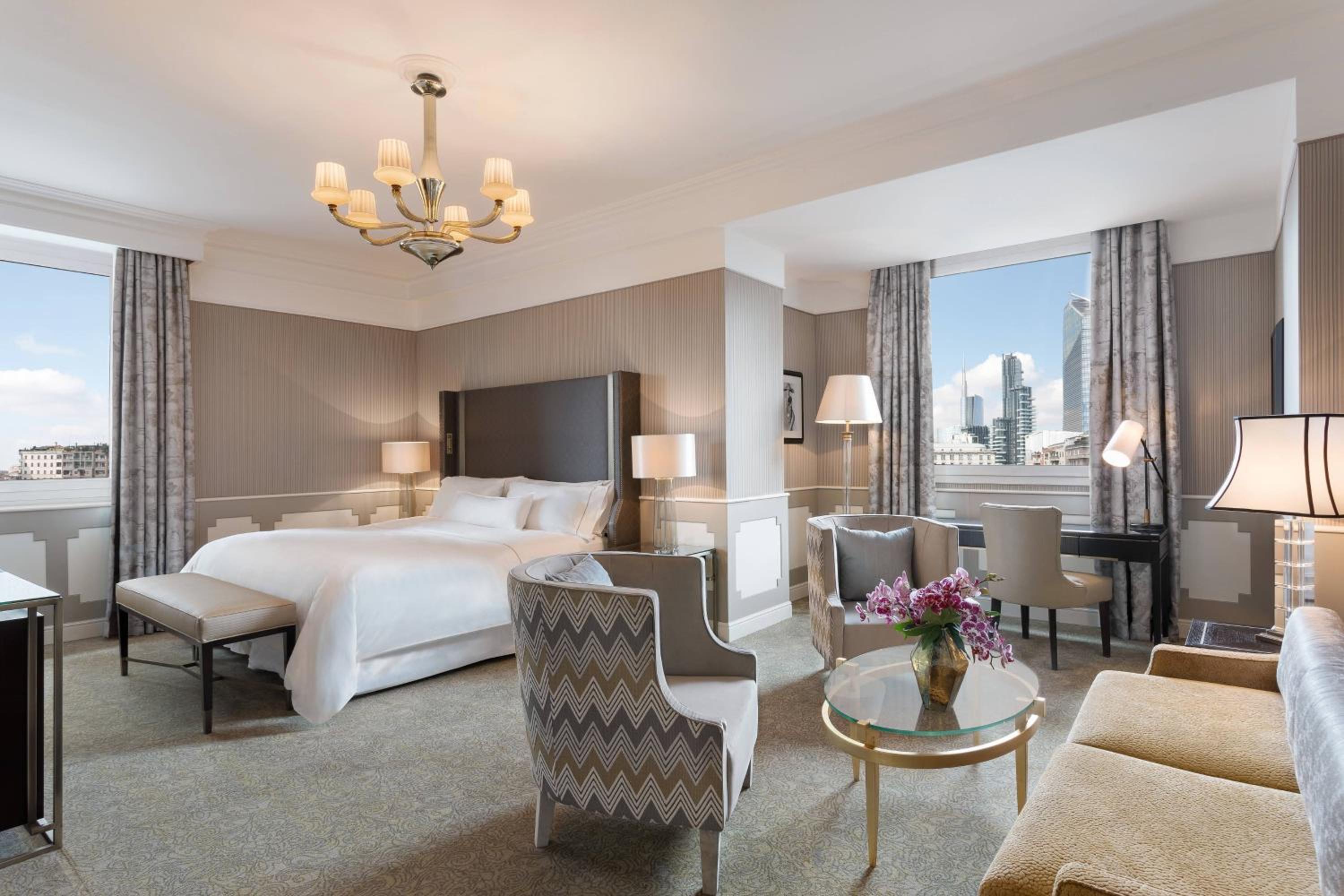Grand, Contemporary, Deluxe, Double Bed
