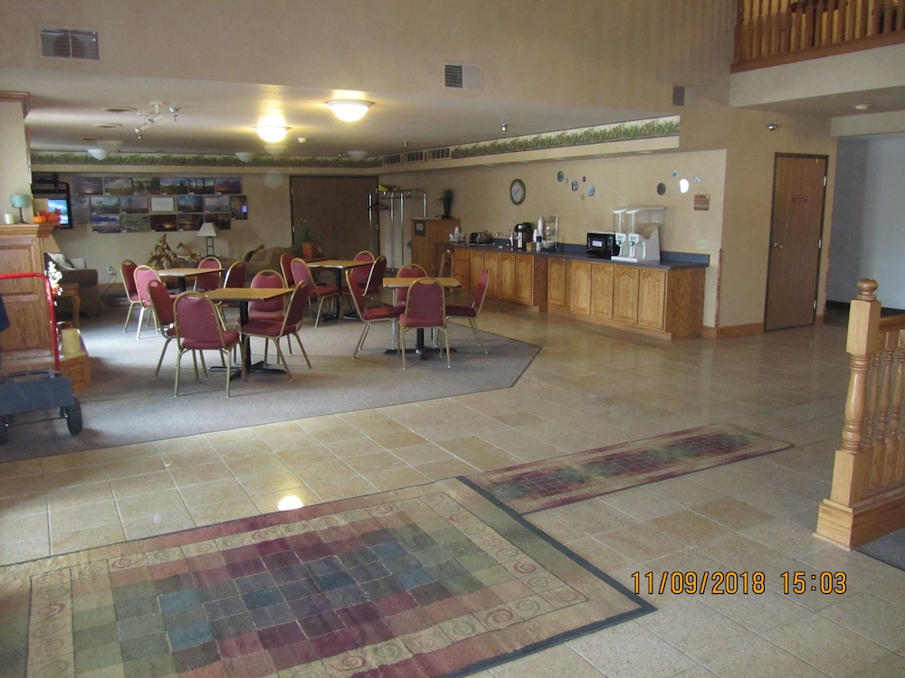 Park View Inn And Suites And Conference Center 7/65