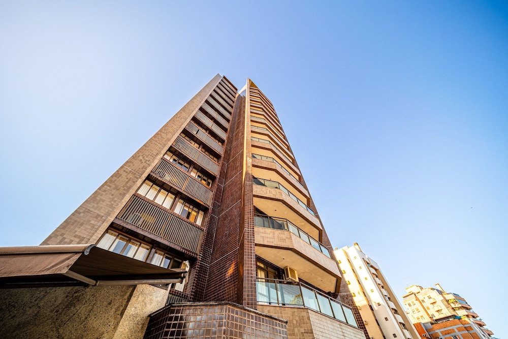 Condomínio do Edifício Prinz Suite Hotel 1/50