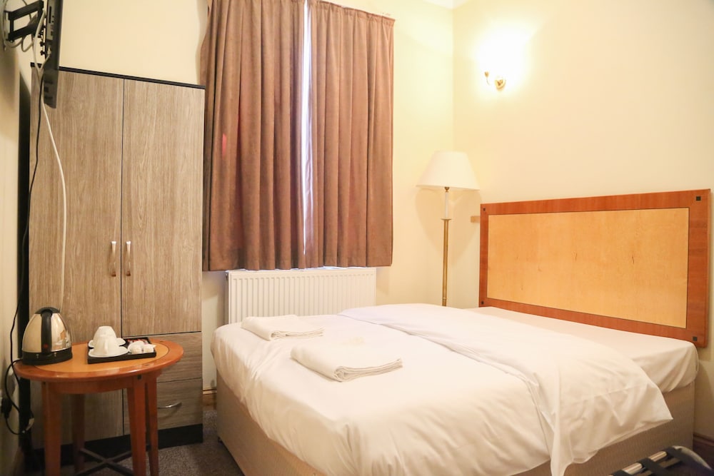 London Shelton Hotel, Finsbury Park 26/51