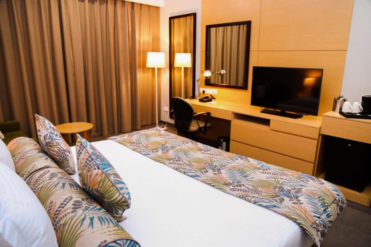 Room, King Bed
