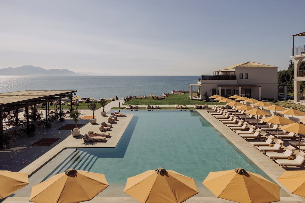 Cabo - Adults Only 69/75