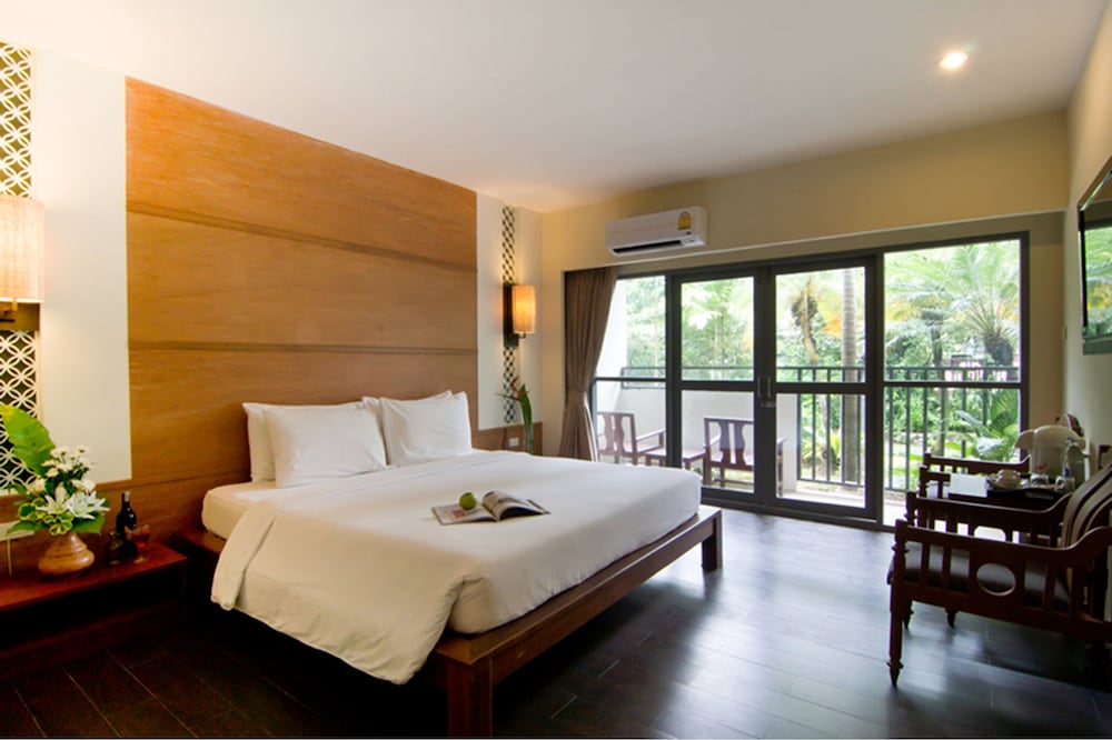 Sunshine Garden Resort 30/56