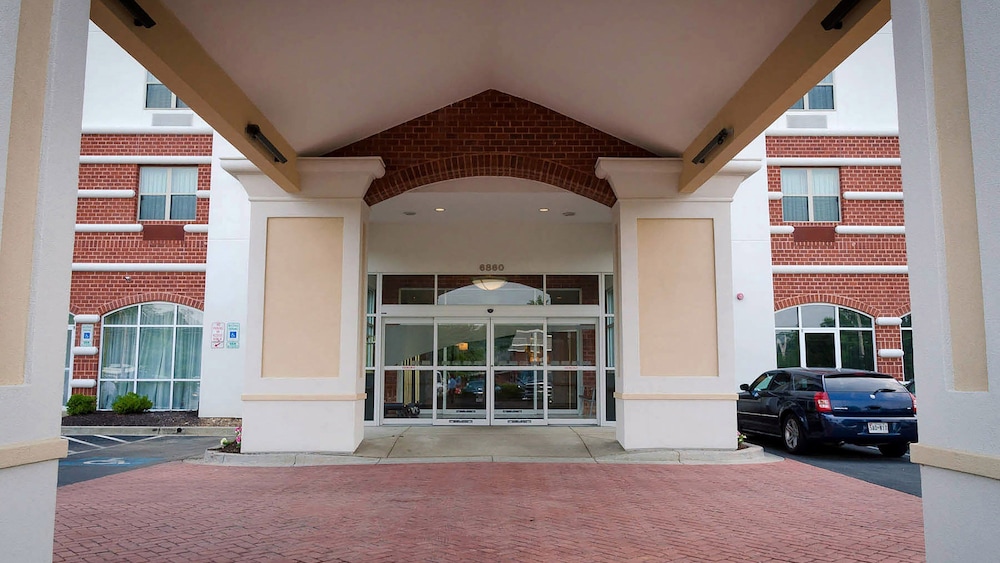Holiday Inn Express La Plata 4/48