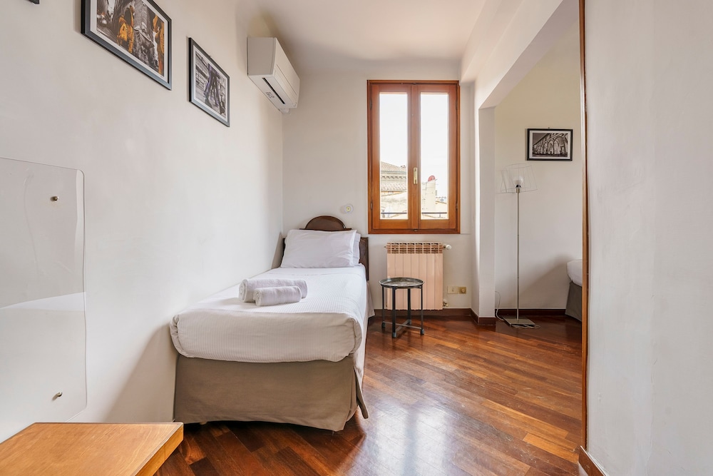 Appartamento Portinari 32/50