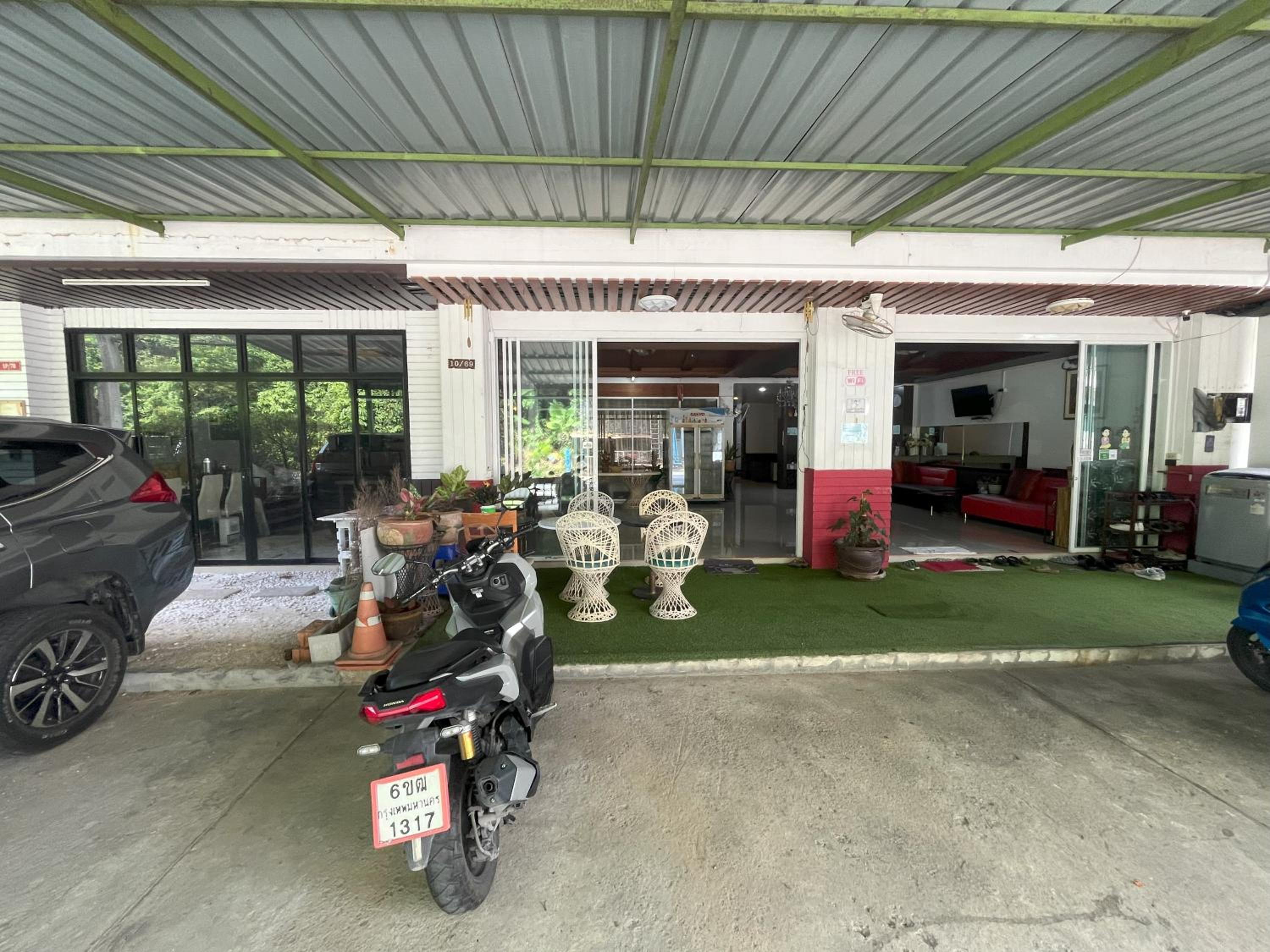 Chollada Inn 21/31