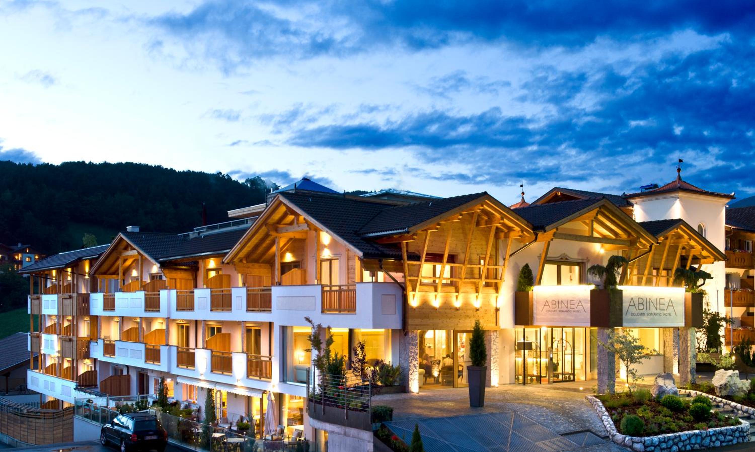 Abinea Dolomiti Romantic Spa Hotel 1/27