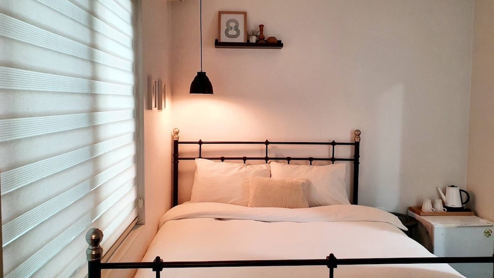 Mono House Hongdae 2 29/71