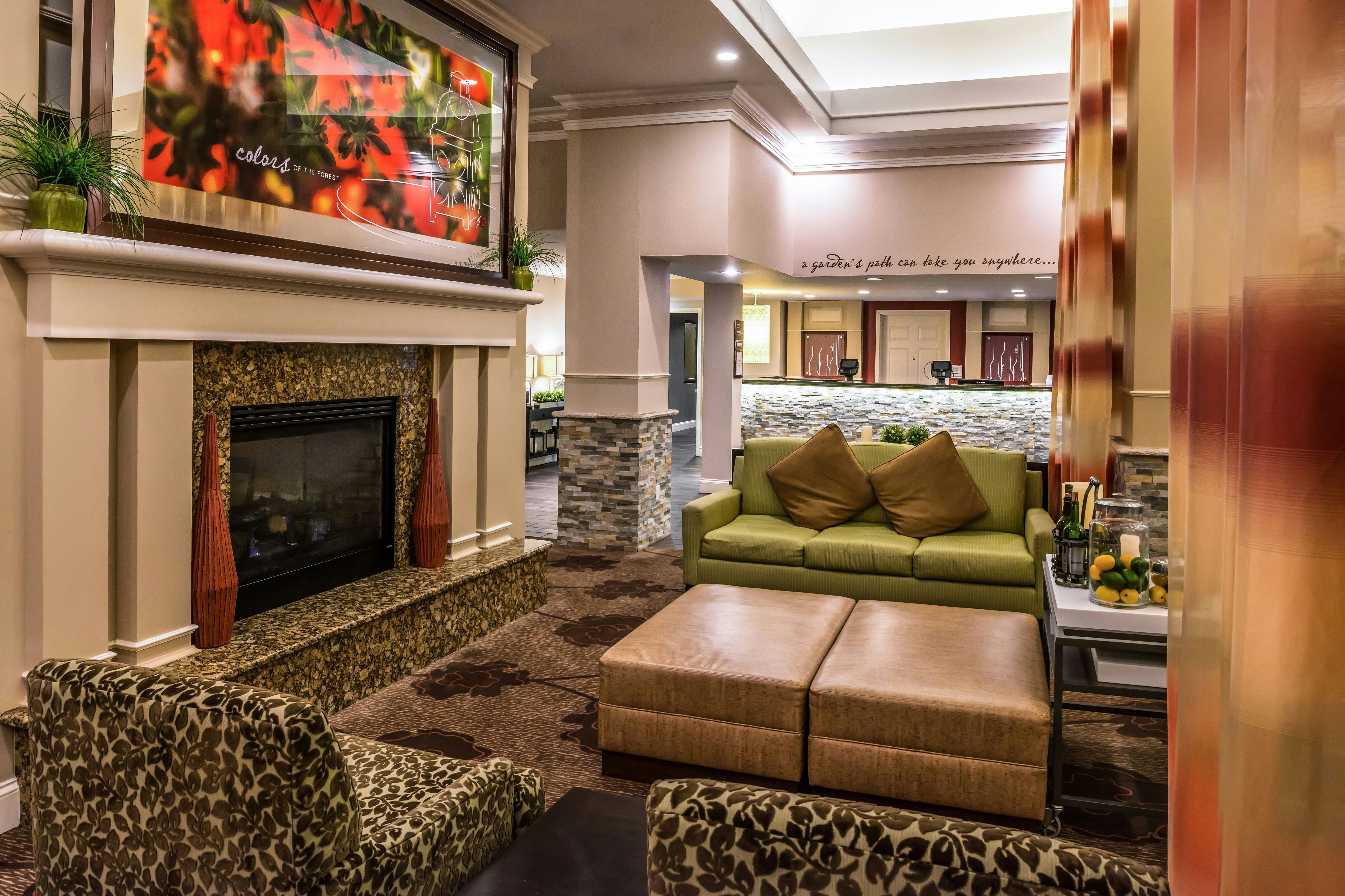 Hilton Garden Inn Detroit Southfield 49/84