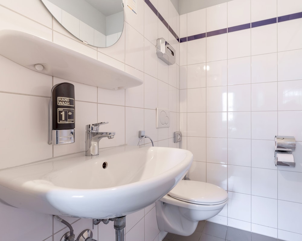 A&O Berlin Hauptbahnhof Hotel 42/45