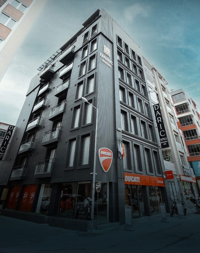 Daric Hotels 1/20
