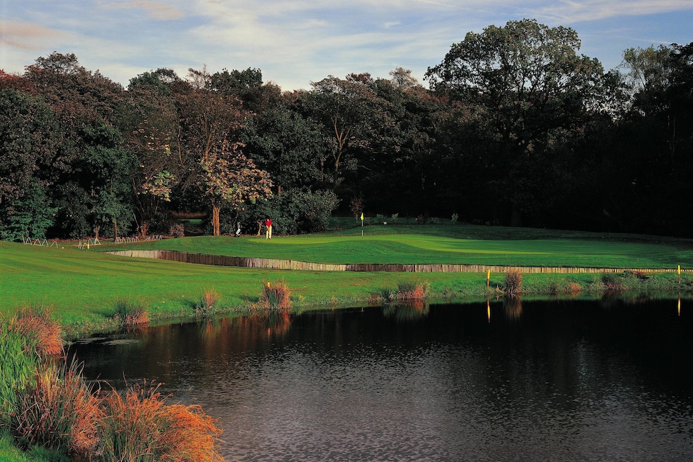 Delta Hotels by Marriott Worsley Park Country Club 15/36