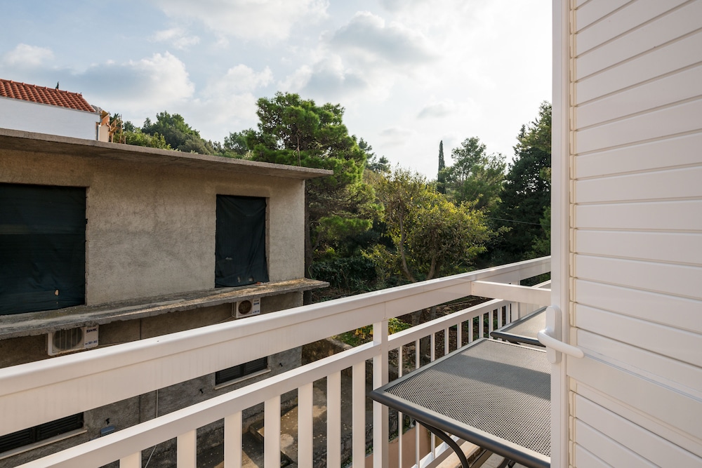 Villa Voinic 17/50