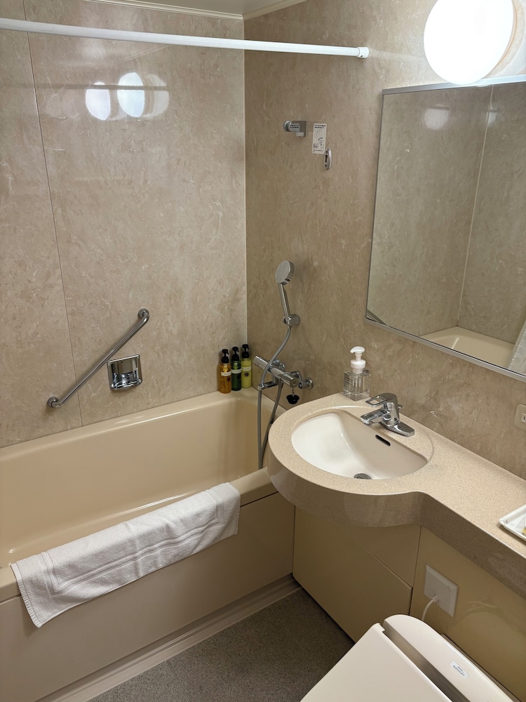 Suzuka Storia Hotel 48/50