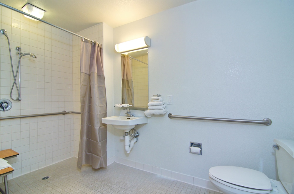Motel6 Palm Springs, CA - East - Palm Canyon 46/50