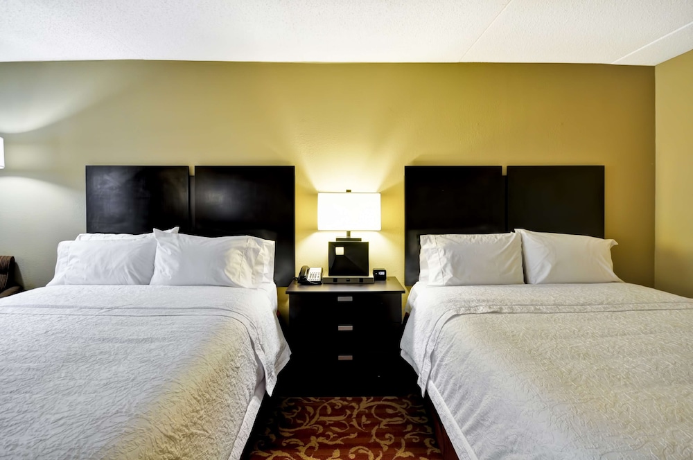 Hampton Inn & Suites Memphis East Germantown Area 16/53