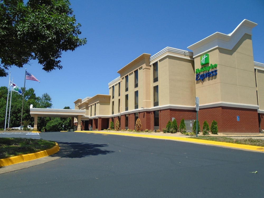 Holiday Inn Express Richmond Midlothian Turnpike 4/51