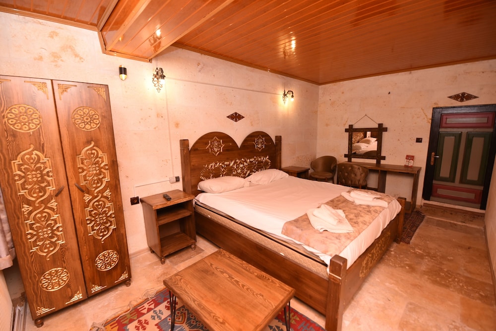 CLASSIC, DOUBLE BED