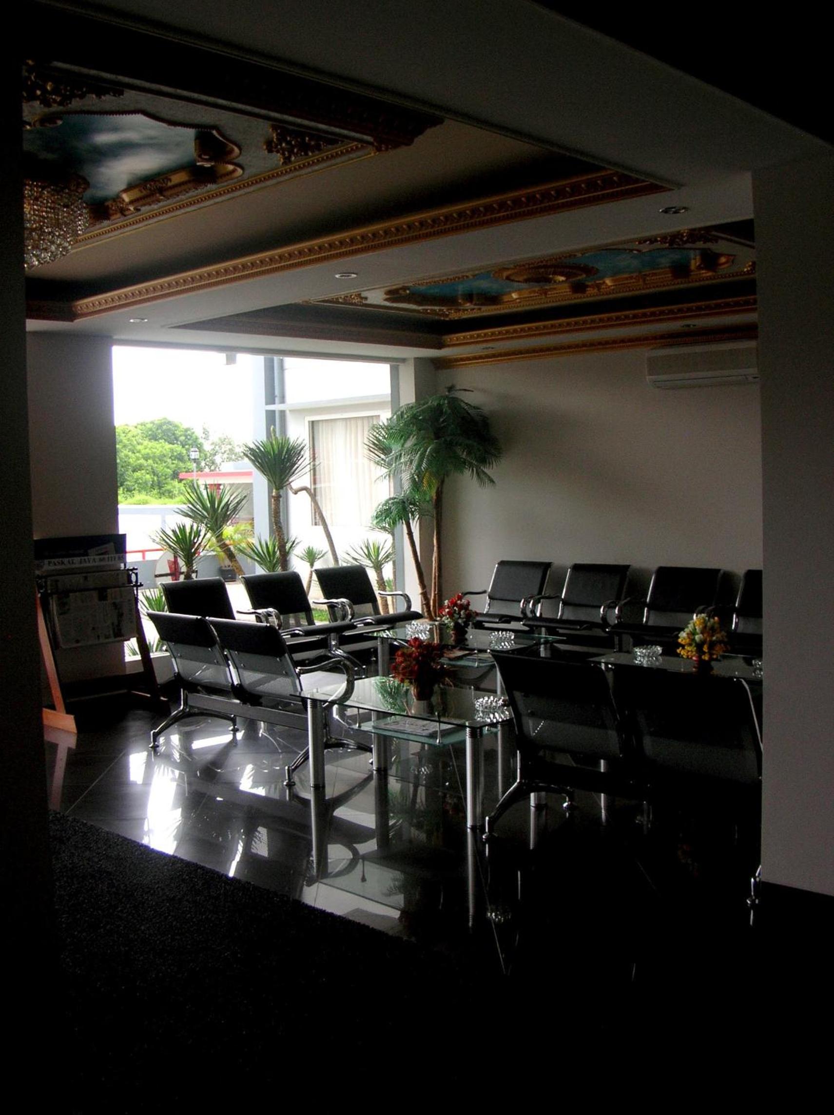 Wirton Dago Hotel 32/49