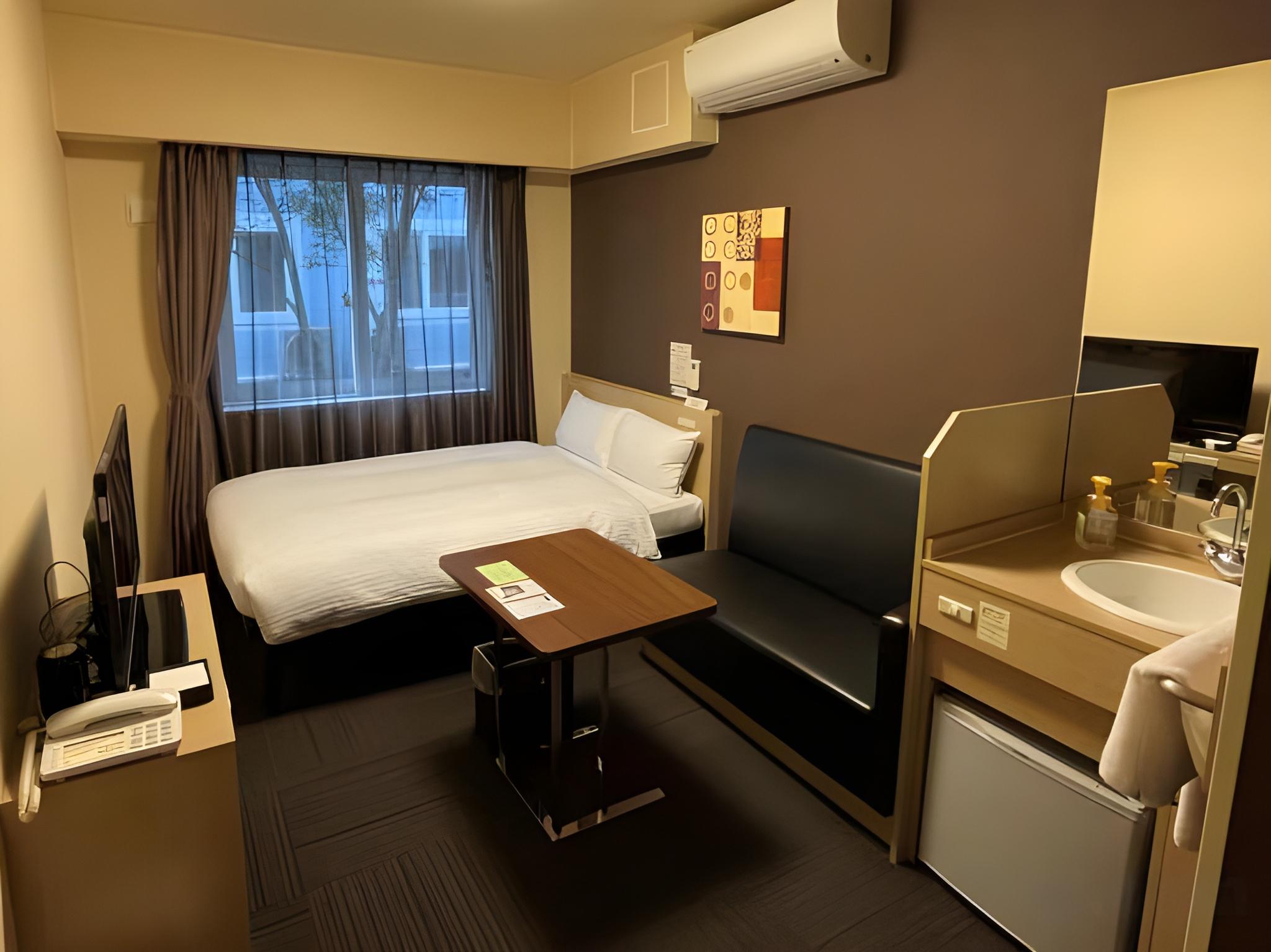 Semi Room, Semi Double Bed, No Bathroom