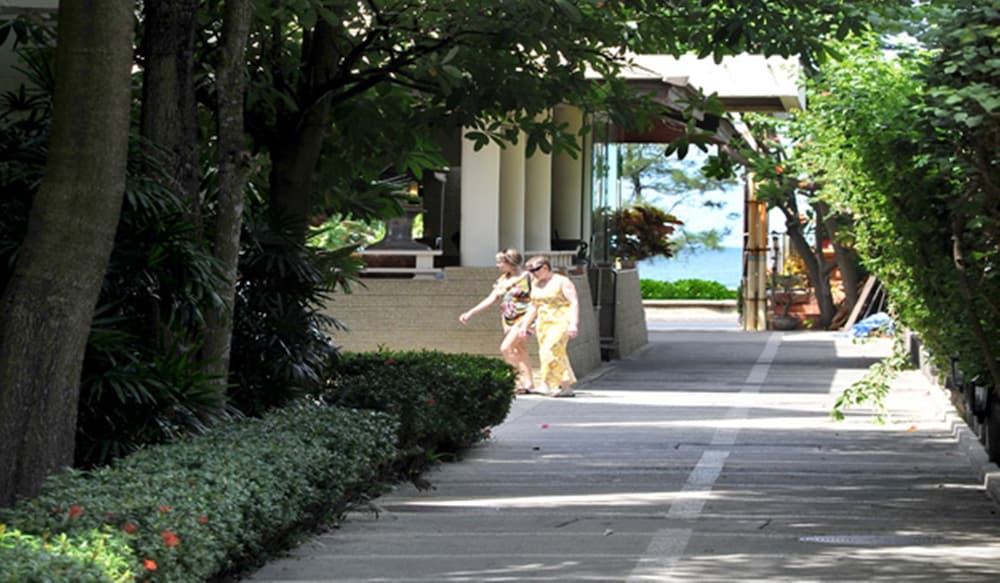 Karon Princess Hotel 8/52