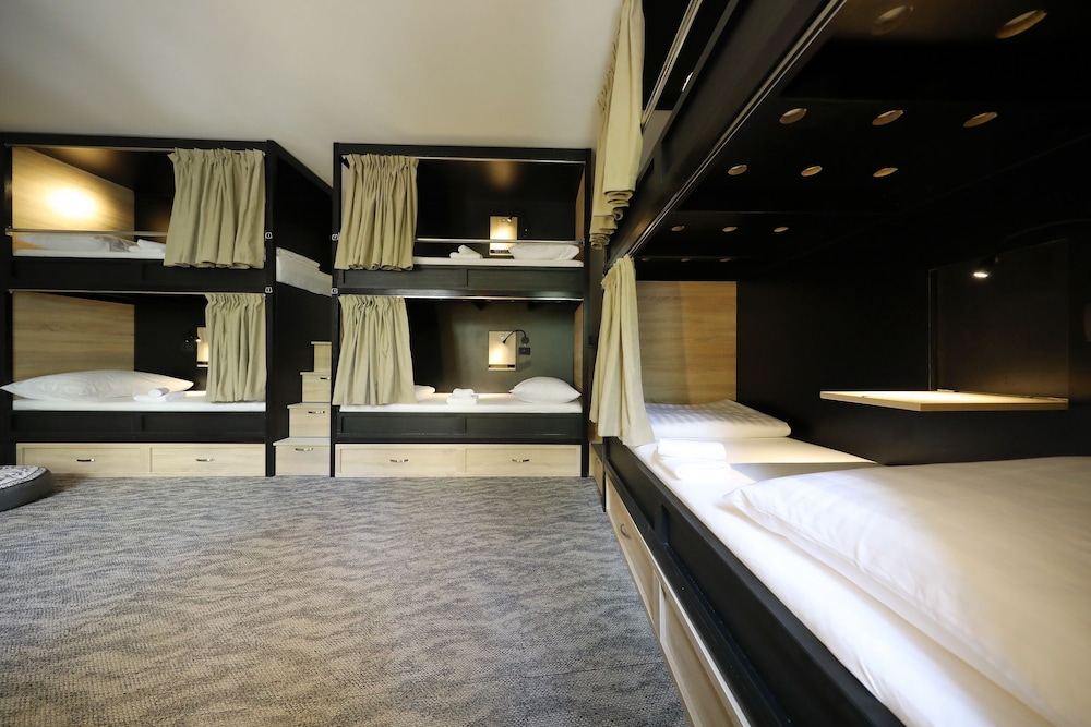 Downtown Boutique Hostel 23/50