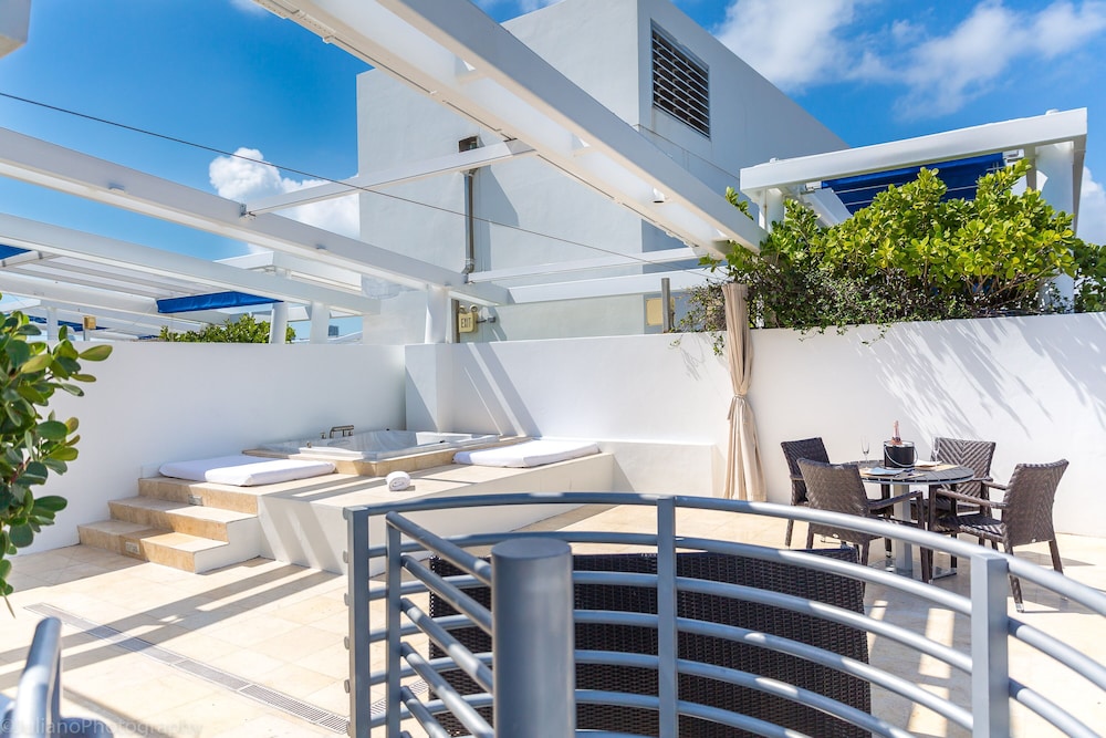 SBV Luxury Ocean Hotel Suites 2/42