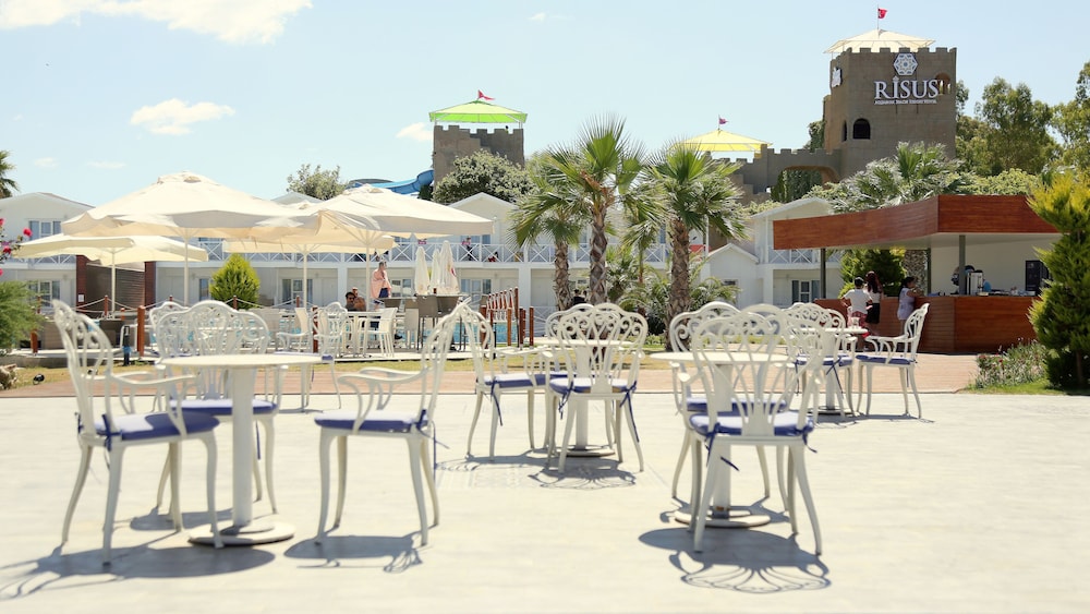 Risus Beach Resort Hotel Kusadasi 26/50
