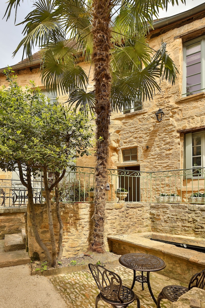 La Villa Des Consuls 41/50