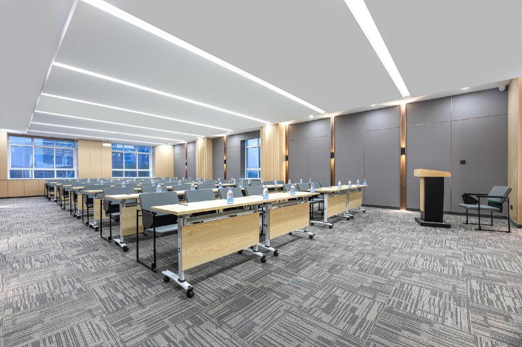Atour Hotel (Xi'an Internetional Trade and Logistics) 48/53