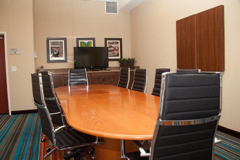 Fairfield Inn Suites By Marriott Grand Junction Downtown 49/51