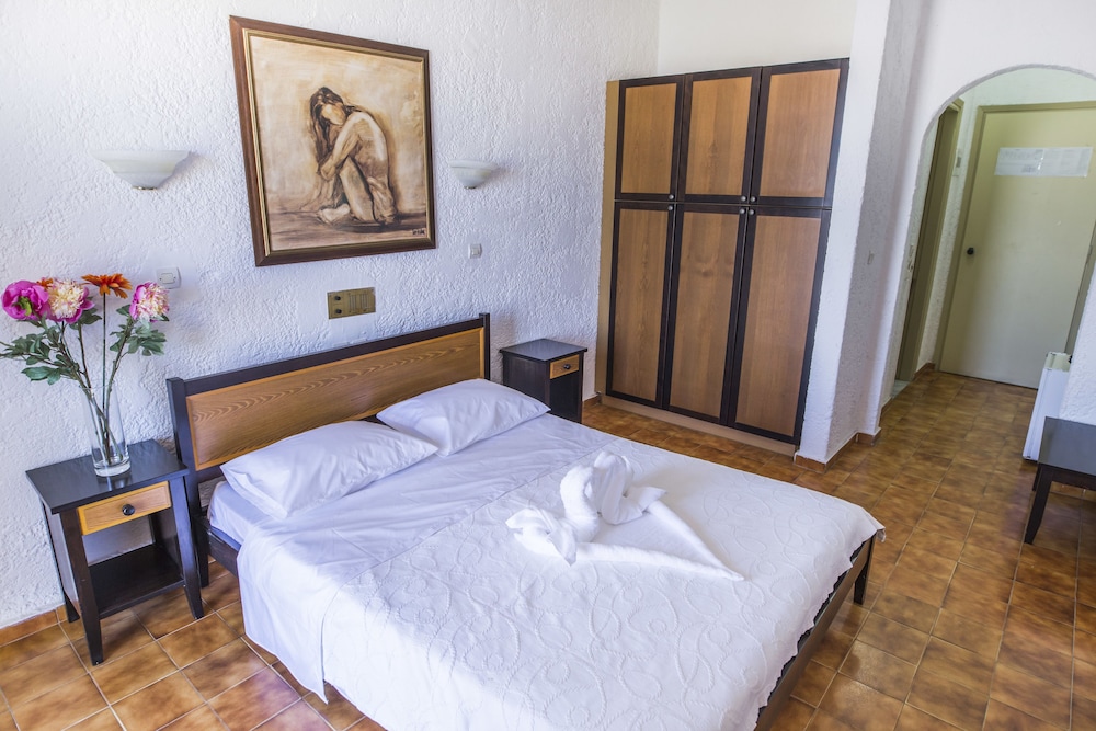 Creta Aquamarine Hotel 30/88