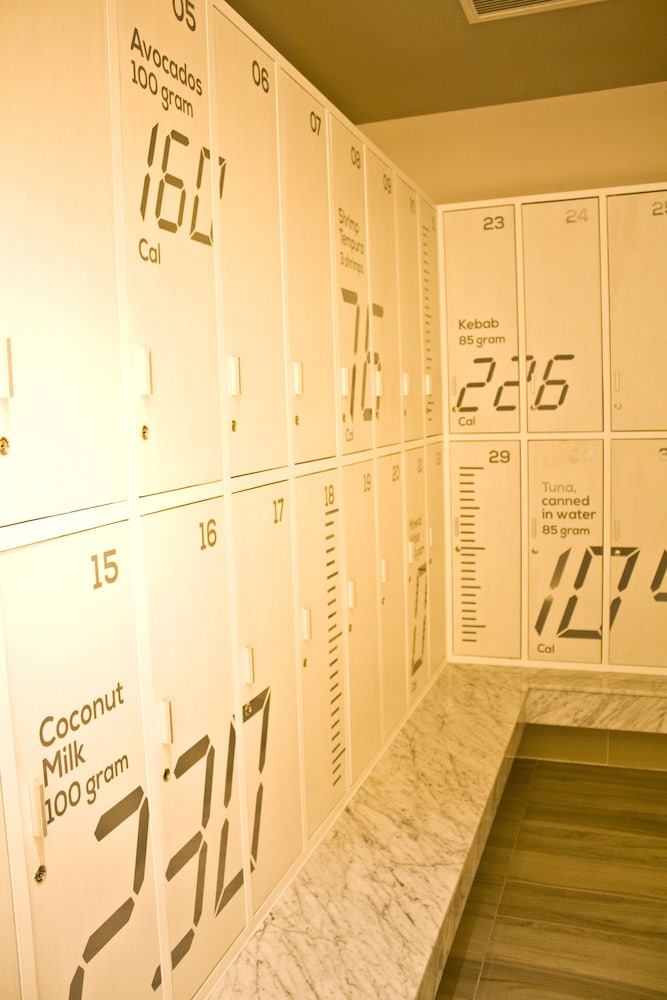 Tsix5 Hotel 25/50